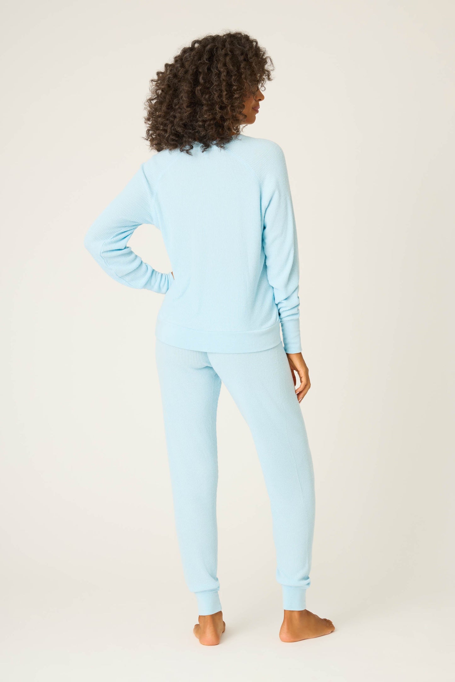 Textured Essentials Light Sky Lounge Set