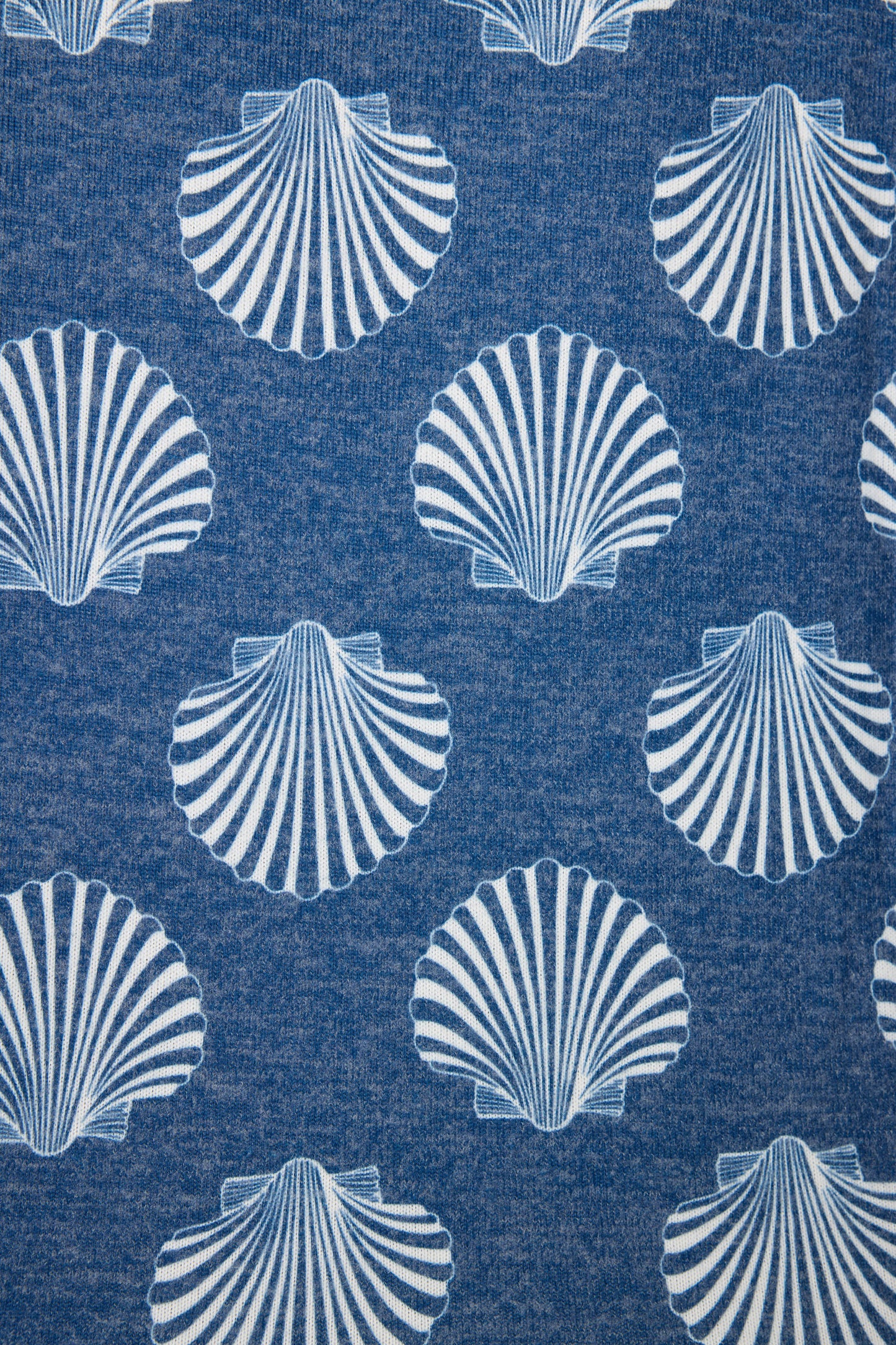 Maritime Lounge Shell Lounge Top