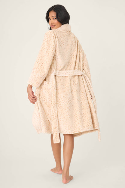 Luxe Plush Leopard Print Robe
