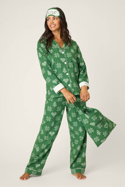 4-Piece Tree & Heart Print Flannel Gift Set