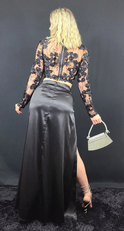 Elegant Floral Appliqué Skirt and Top Set (Black)