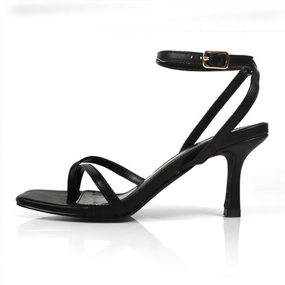Frankie Heel Sandal Black